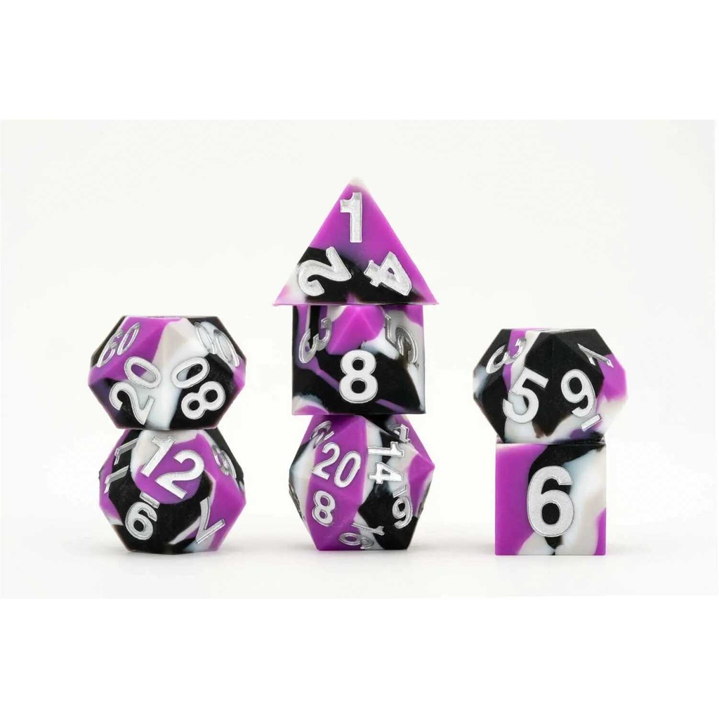 FanRoll: 16mm Sharp Edge Silicone Rubber Poly Dice Set: Pride: Asexual