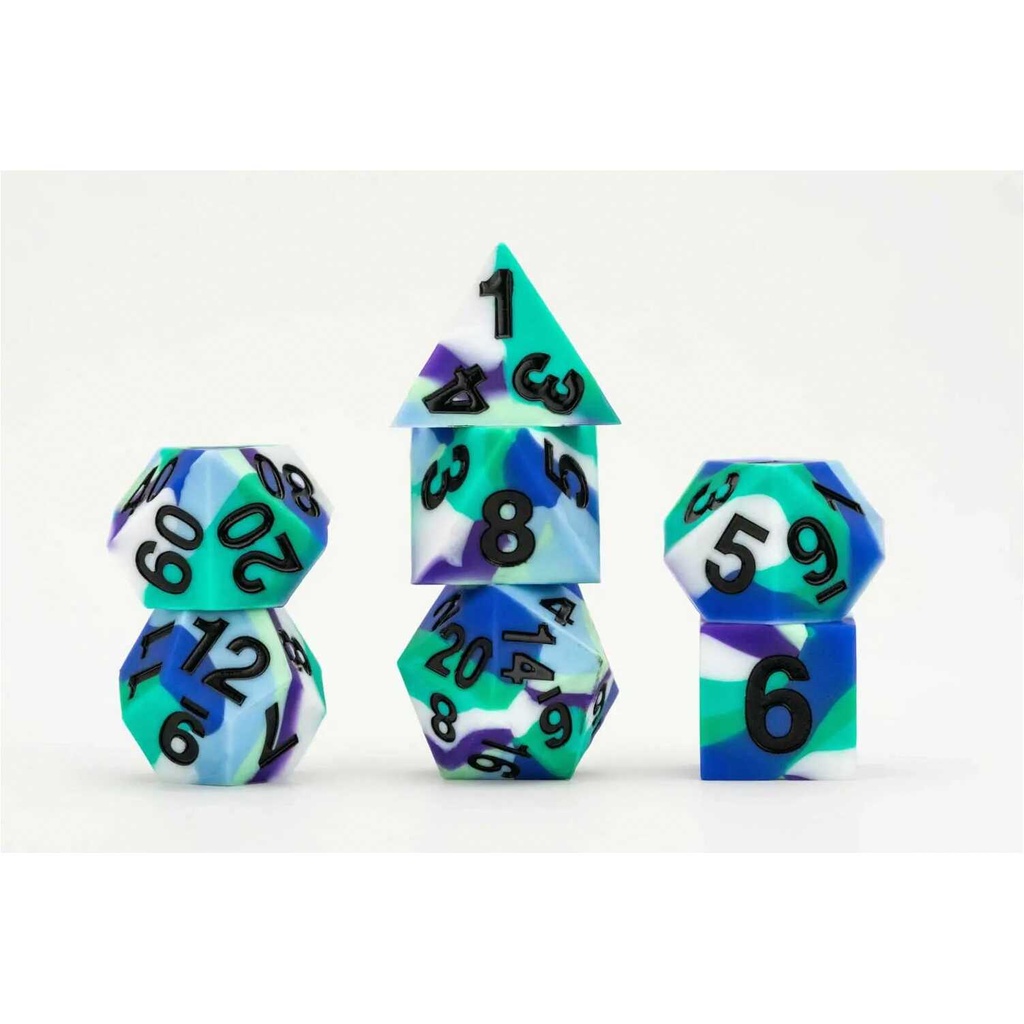 FanRoll: 16mm Sharp Edge Silicone Rubber Poly Dice Set: Pride: Gay Men