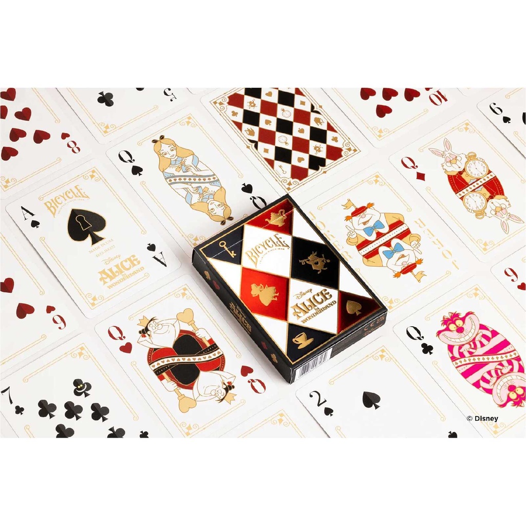 Playing Cards: Alice in Wonderland Components